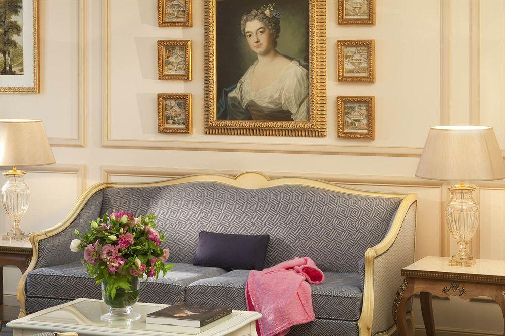 Auberge Du Jeu De Paume Chantilly Exteriör bild
